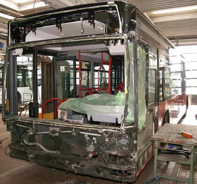 KFZ-Sachverständigenbüro Unfallgutachten Hamburg Leistungen 19